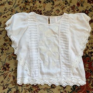 Lace cotton top